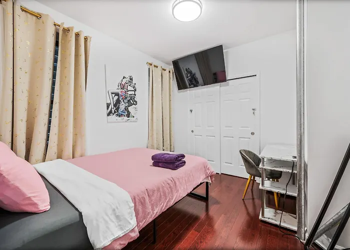 Pinky Pinky 2 Bedroom