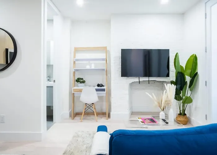 180-2 Brand New 2Br 1Bath East Village