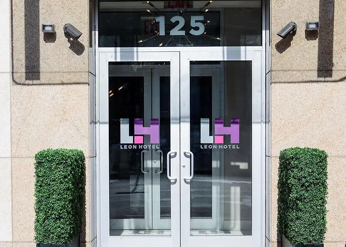 Leon Hotel Les