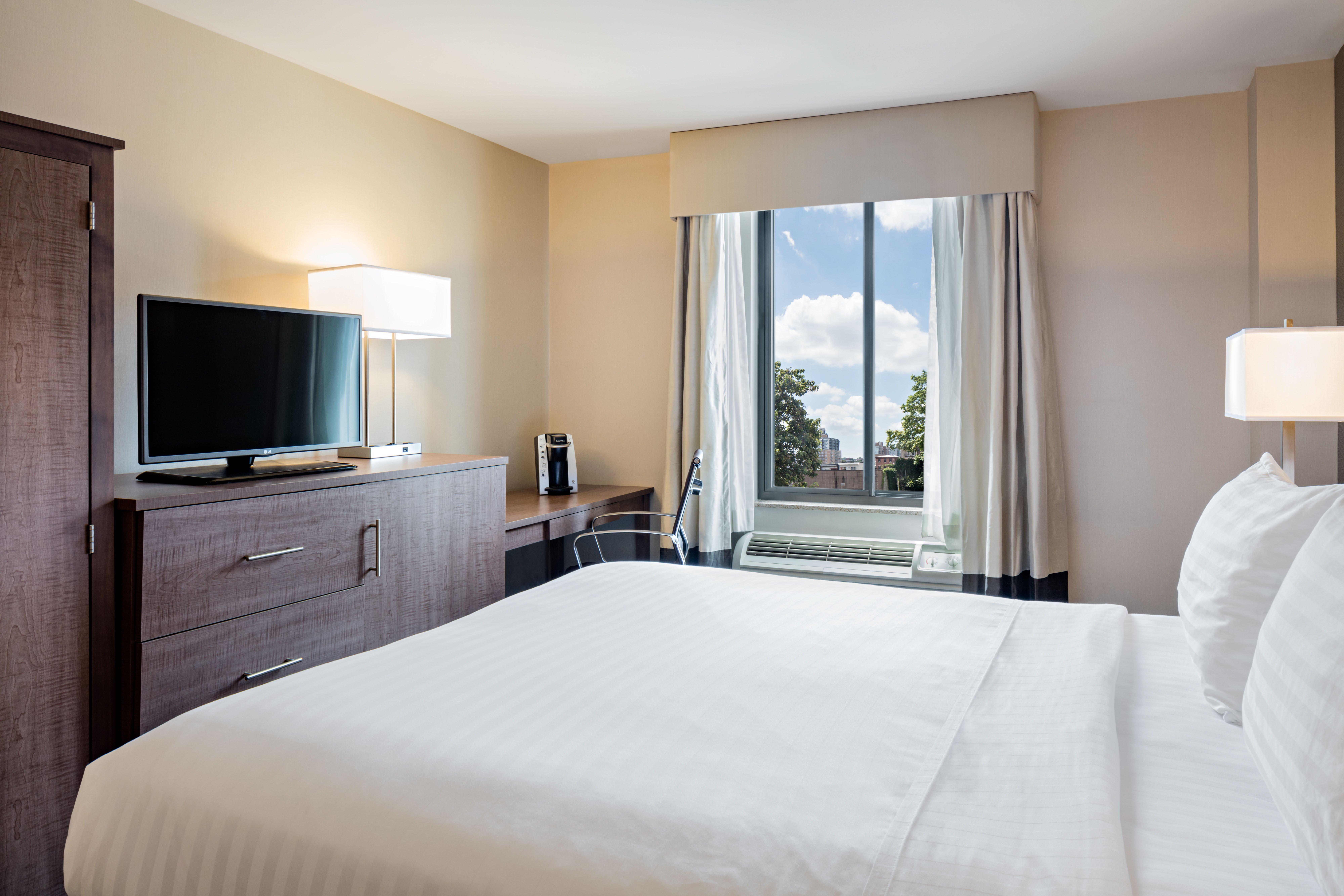 Hotel Express Brooklyn, An Ihg New York