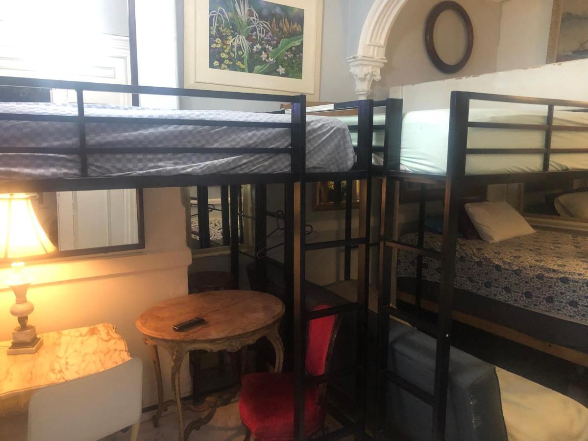 Guest house Private In Manhattan New York