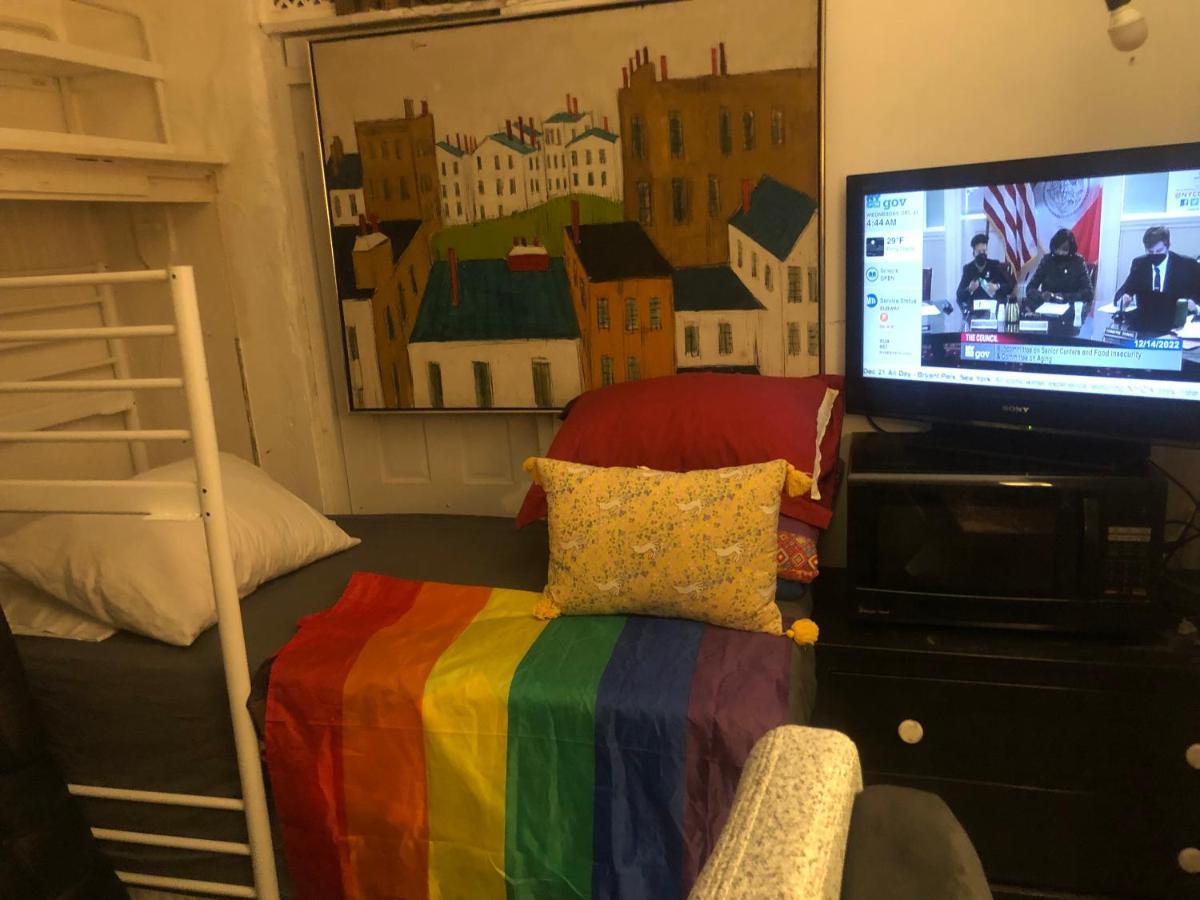 Guest house Private In Manhattan New York