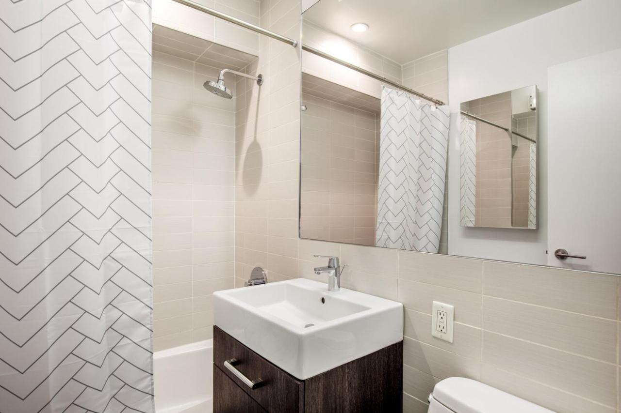 Chelsea 1br W Balcony Gym Doorman Nyc-162 Apartment New York