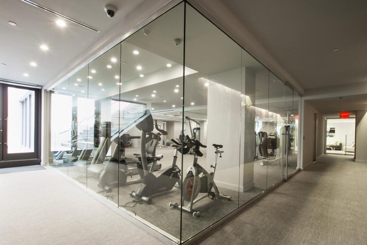 Chelsea 1br W Balcony Gym Doorman Nyc-162 Apartment *