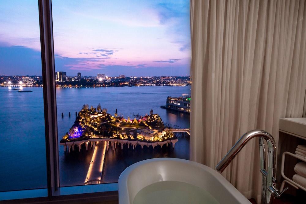 The Standard, High Line Hotel New York