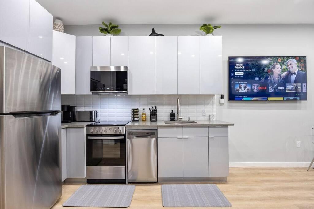 Apartment Swj Btm G, 1 And 2 - Save On 2day+ Stays_6br Triplex New York