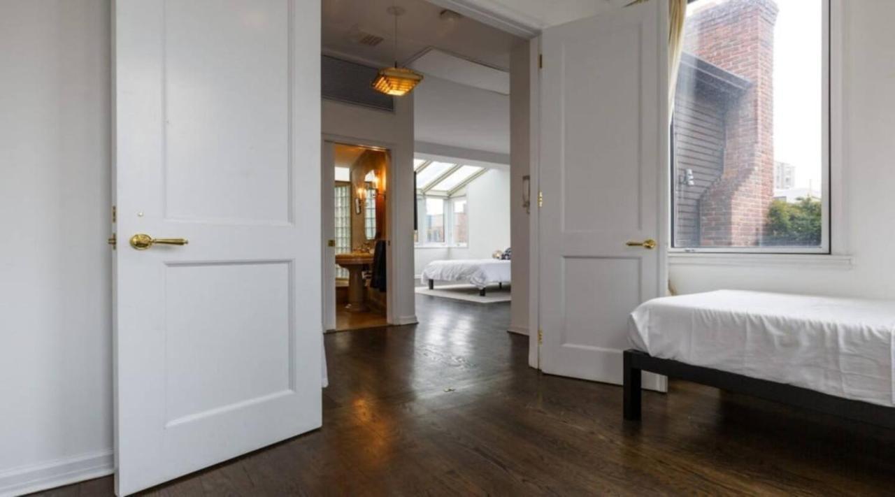 Sensational Penthouse Nyc - Manhattan - Hosted By Lauren Berger * New York