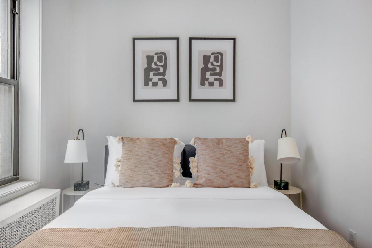 Midtown 2br W Elevator Wd Nr Park Nyc-1248 Apartment *