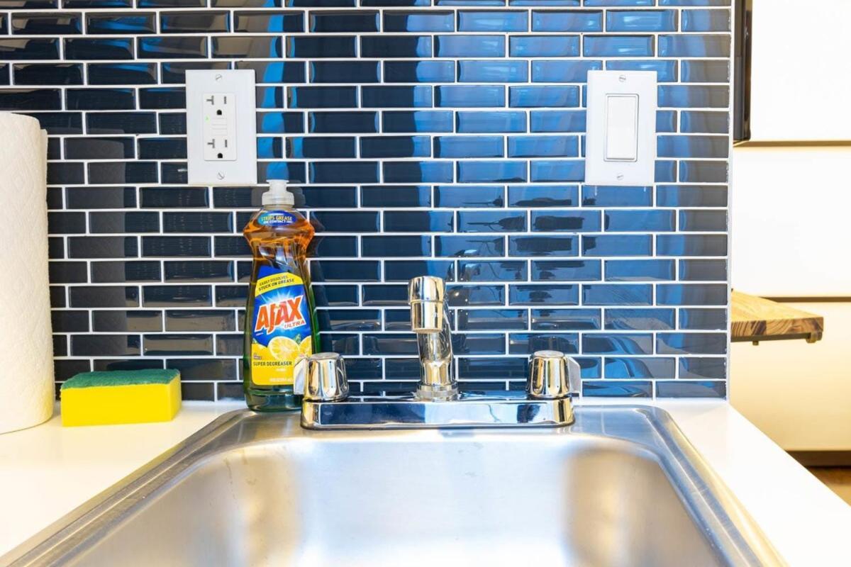 69-4c Prime Lower East Side 1br Brand New Apartment