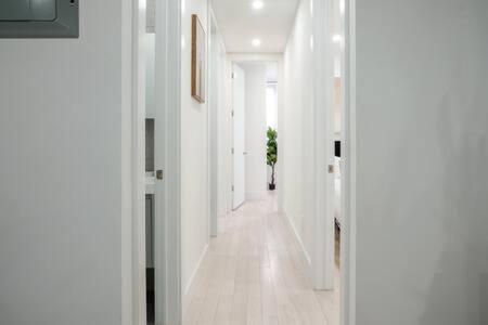 3br 2baths With Private Outdoors Apartment