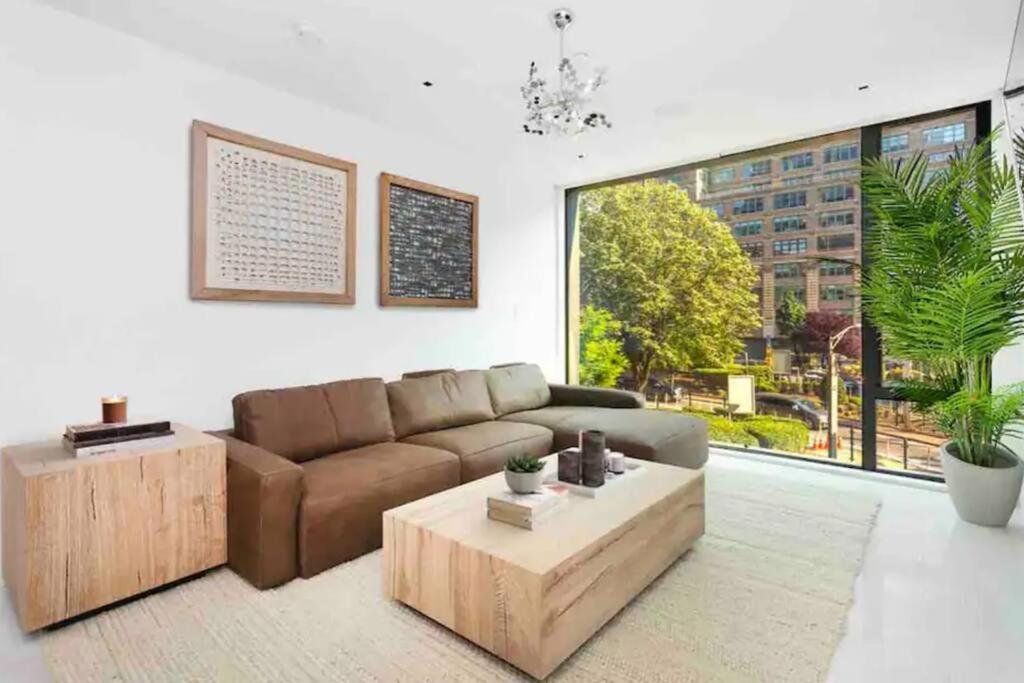 Apartment Luxurious Soho Apartment~ 2 Bedroom 2 Bathroom