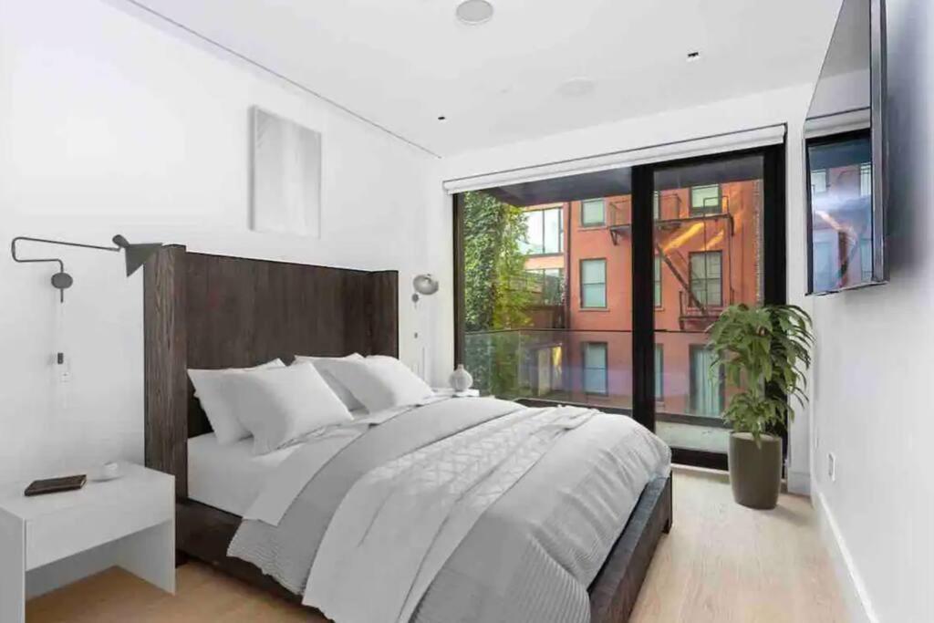 Apartment Luxurious Soho Apartment~ 2 Bedroom 2 Bathroom
