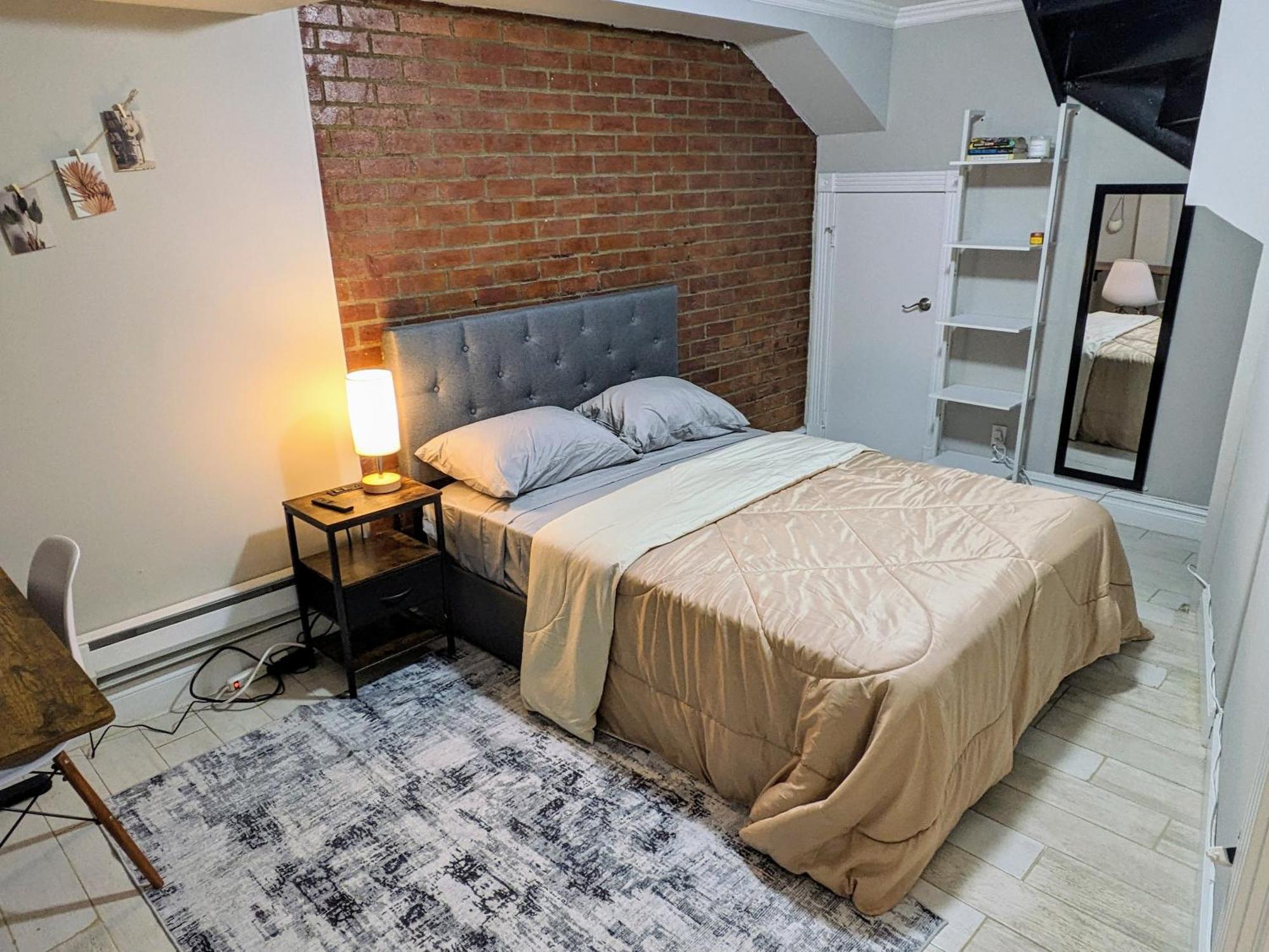 Apartment Private At A Shared At The Heart Of East Village New York