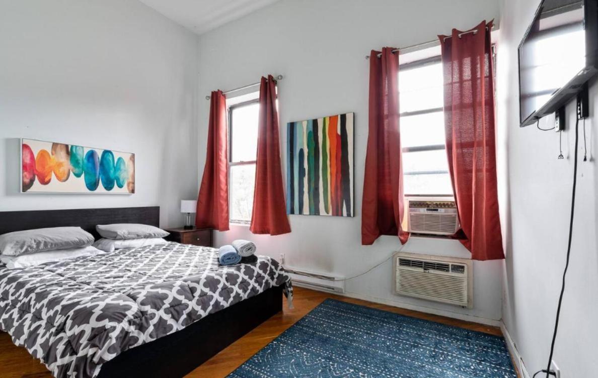Majestic 3 Bedroom In Nyc! Apartment