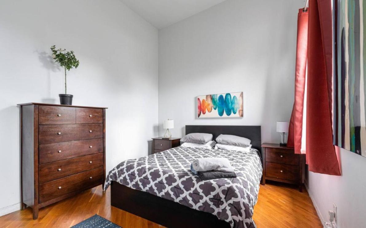 Apartment Majestic 3 Bedroom In Nyc! New York