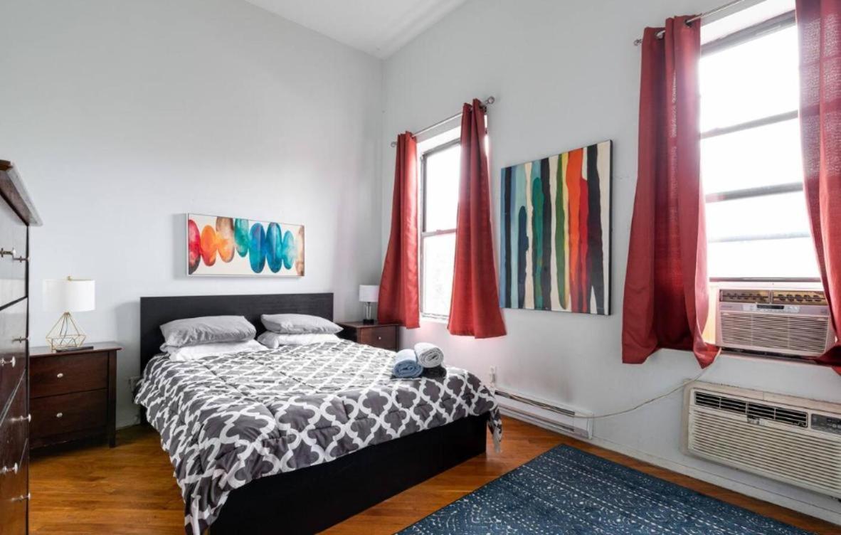Majestic 3 Bedroom In Nyc! * New York