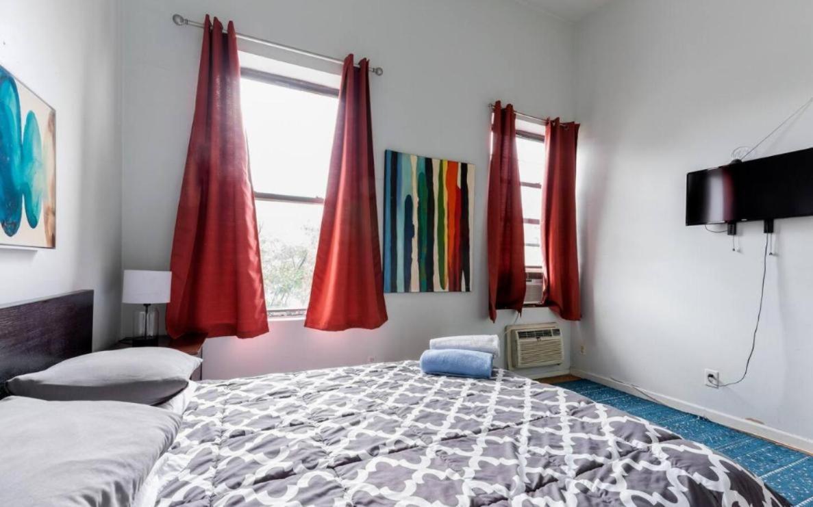 Apartment Majestic 3 Bedroom In Nyc! *