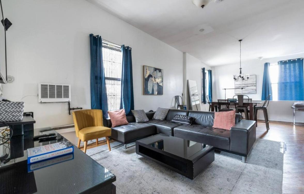 Majestic 3 Bedroom In Nyc! New York