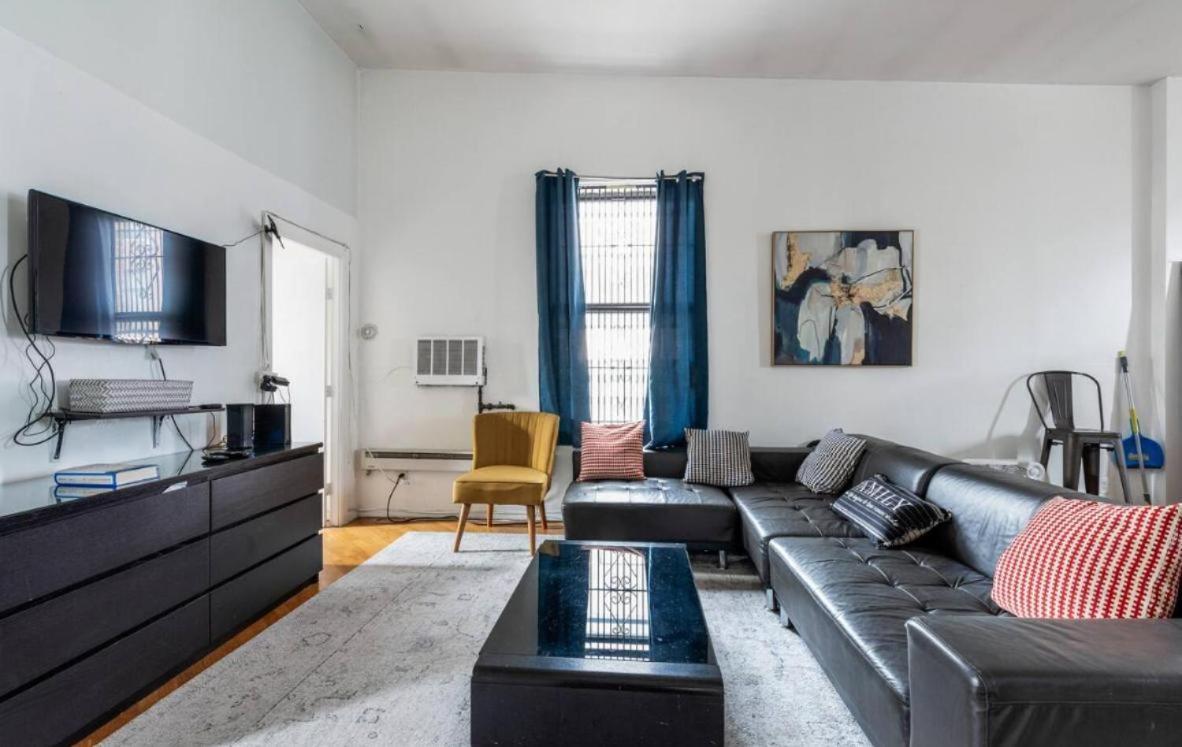 Majestic 3 Bedroom In Nyc! Apartment