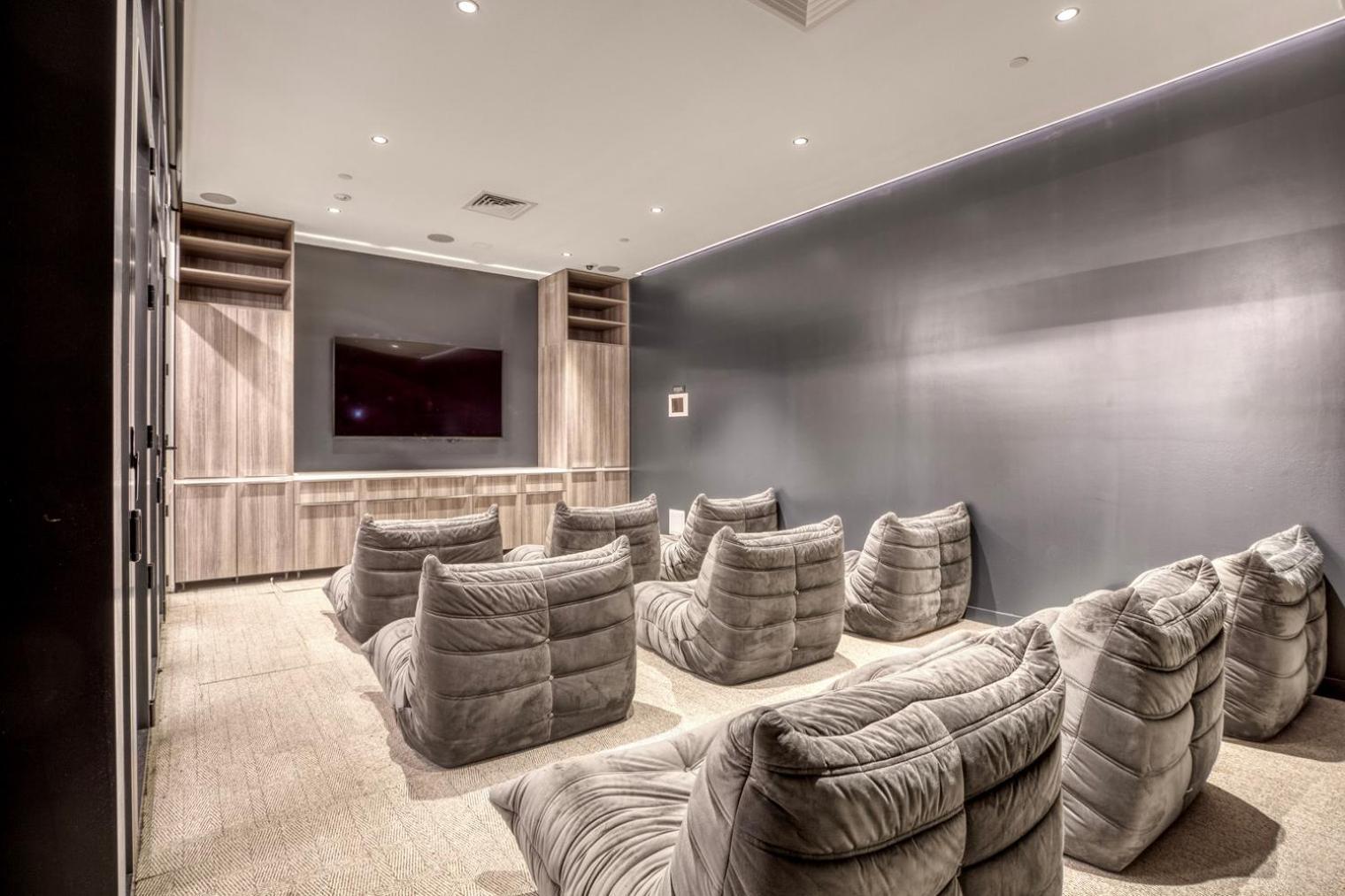Les 1br W Gym Doorman Wd Nr Park Nyc-1314