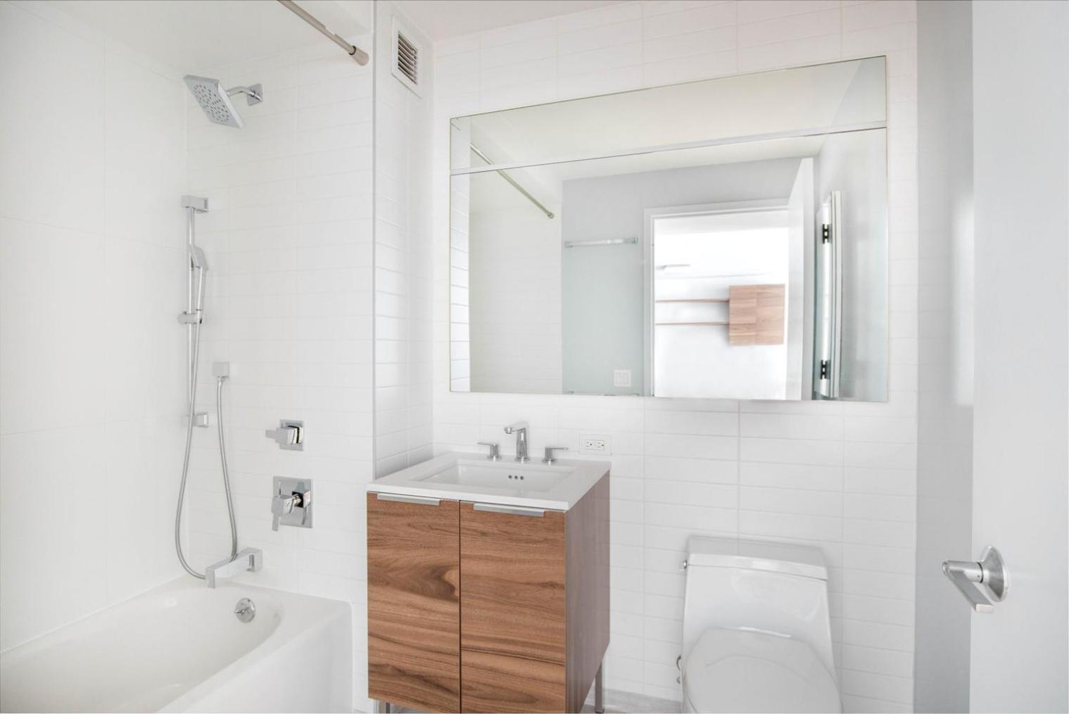Les 1br W Gym Doorman Wd Nr Park Nyc-1314 Apartment