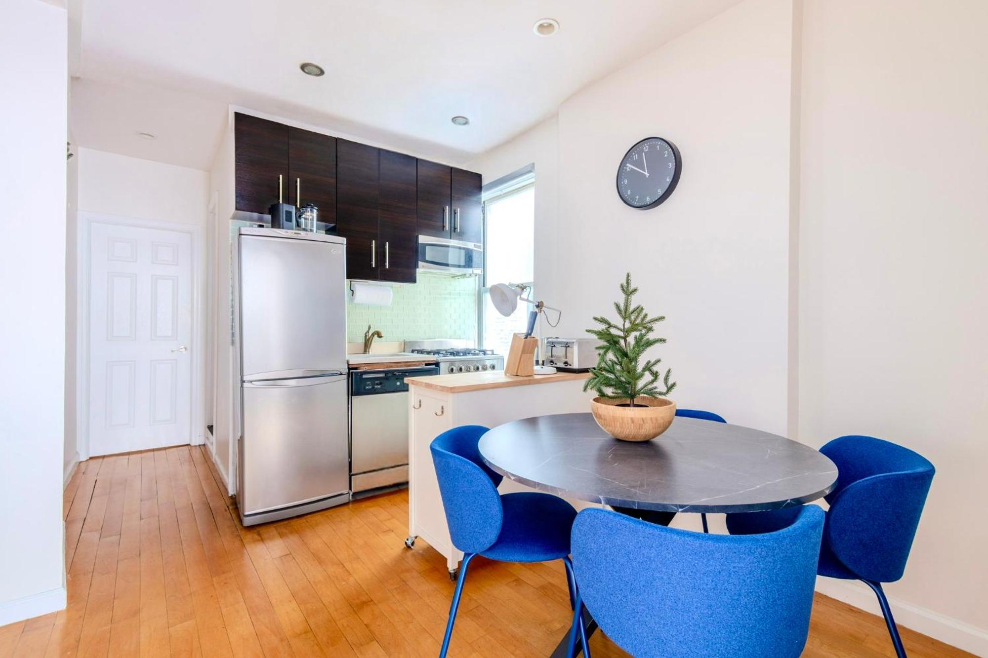 Apartment 2 Bedroom Cozy Heaven In China Town *