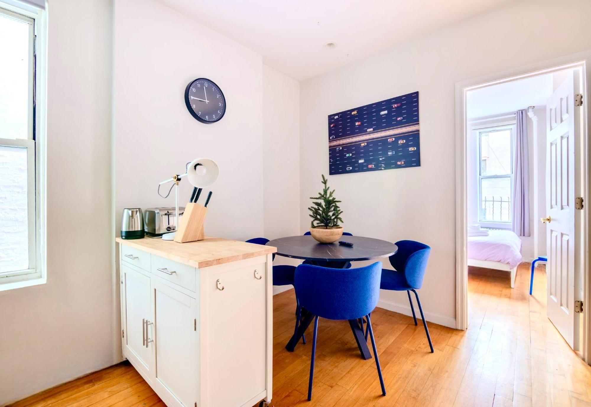 2 Bedroom Cozy Heaven In China Town