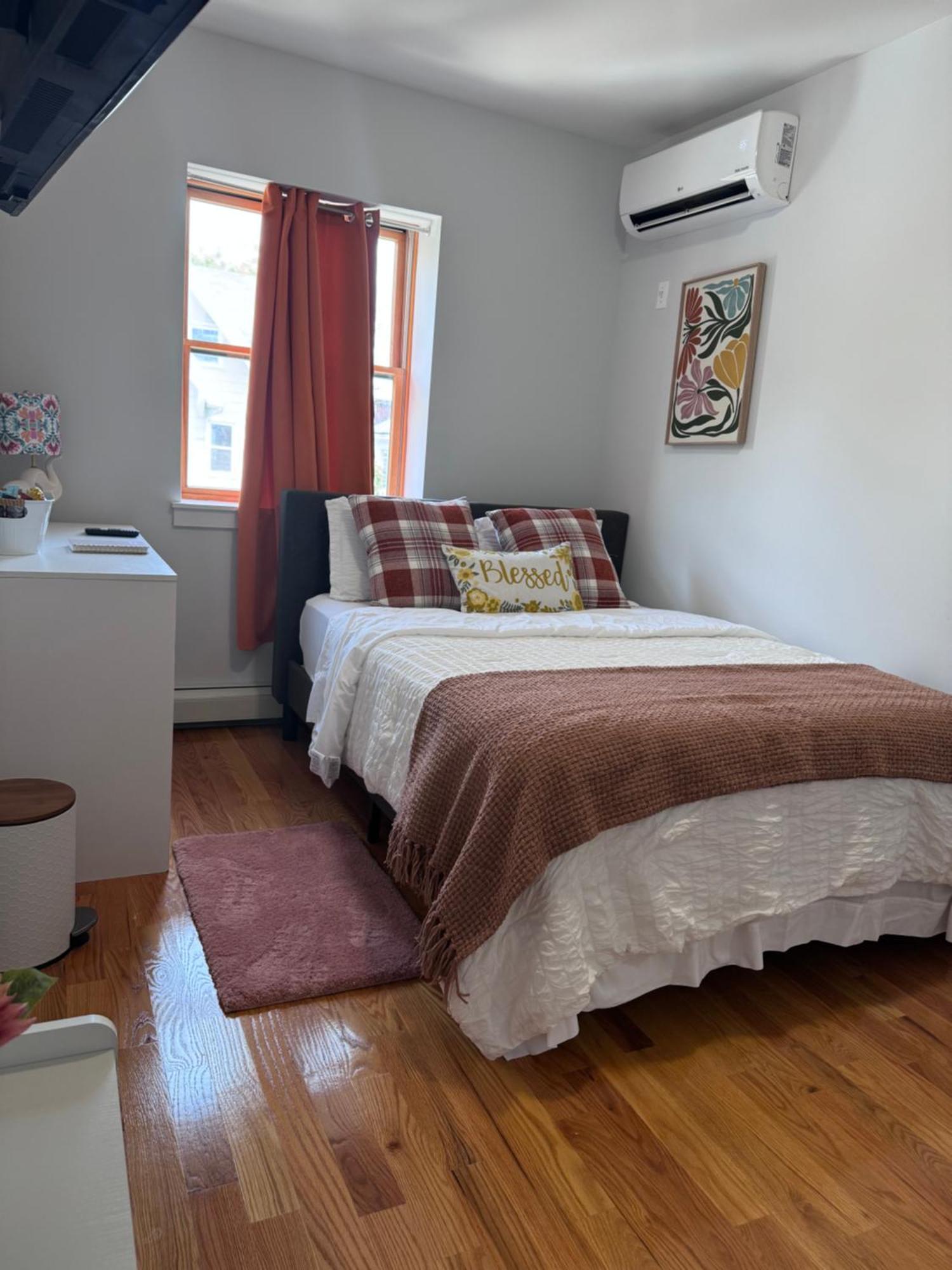 Cozy And Peaceful In Brooklyn *
