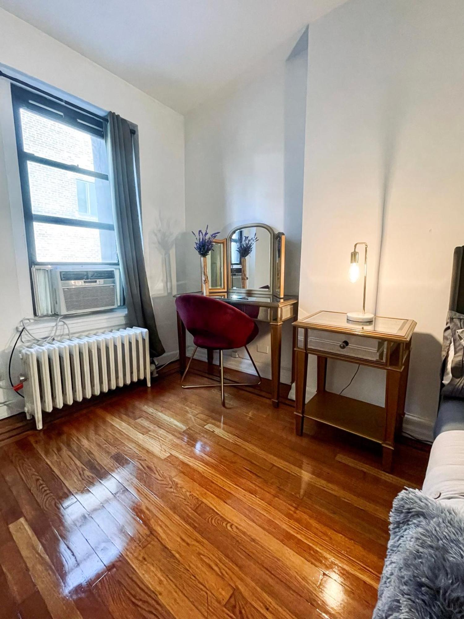 Gorgeous Extra Spacious Duplex Penthouse * New York