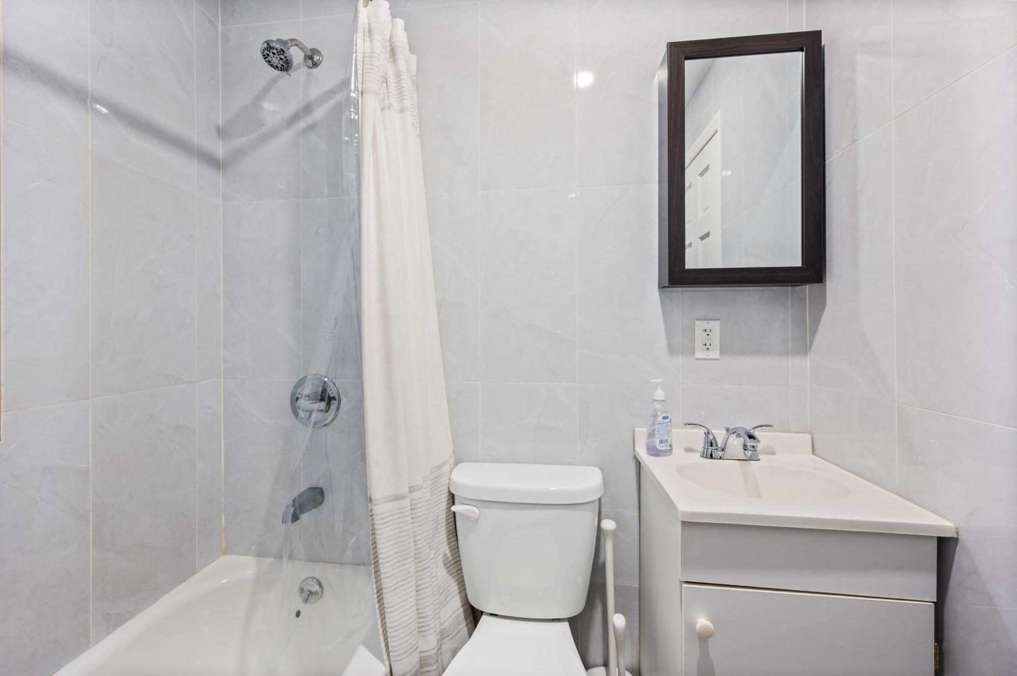 Hotel Pinky Pinky 2 Bedroom 3*