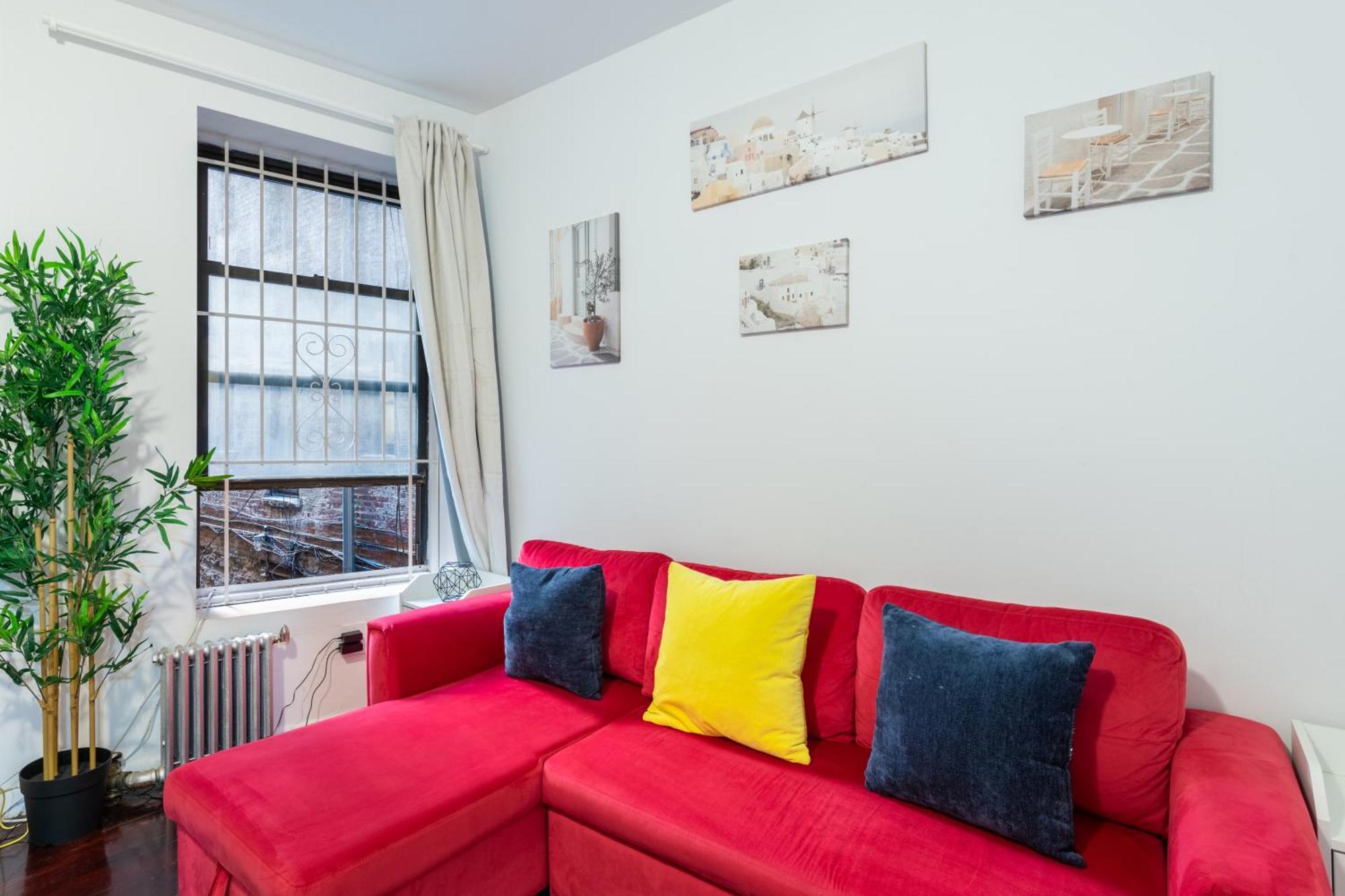 Charming 2-bedroom Haven In Manhattan * New York
