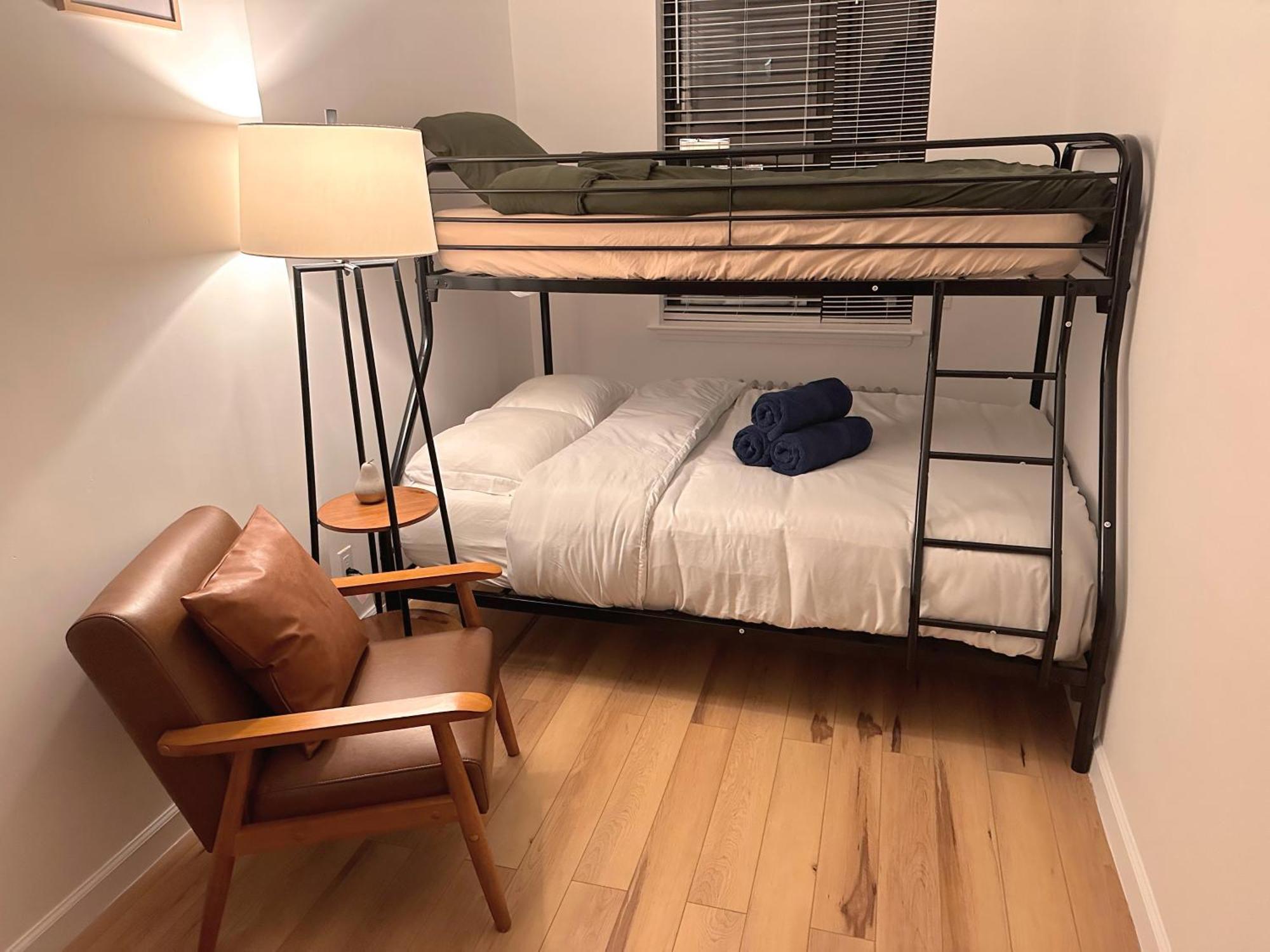 The Village House - 16th St Apartment