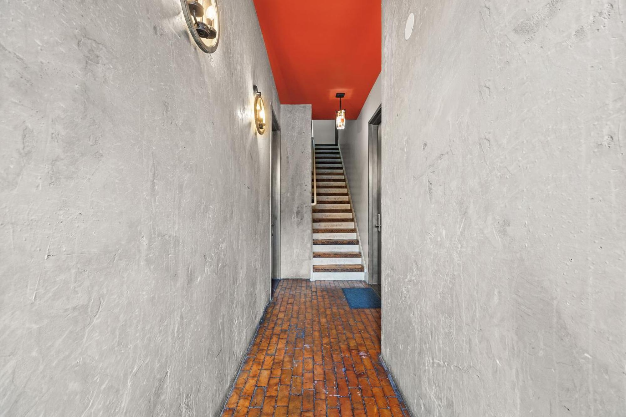 Rustic Chic 4br For Groups - Bushwick's Finest Apartment *