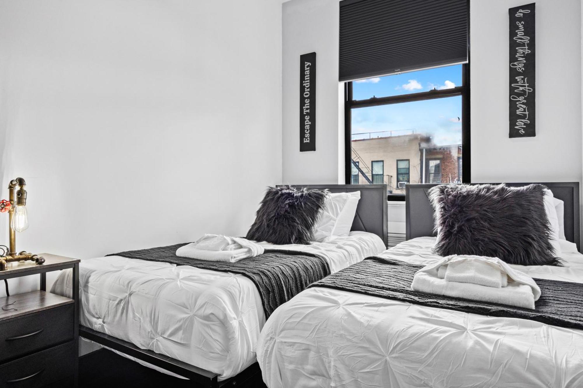 Rustic Chic 4br For Groups - Bushwick's Finest New York