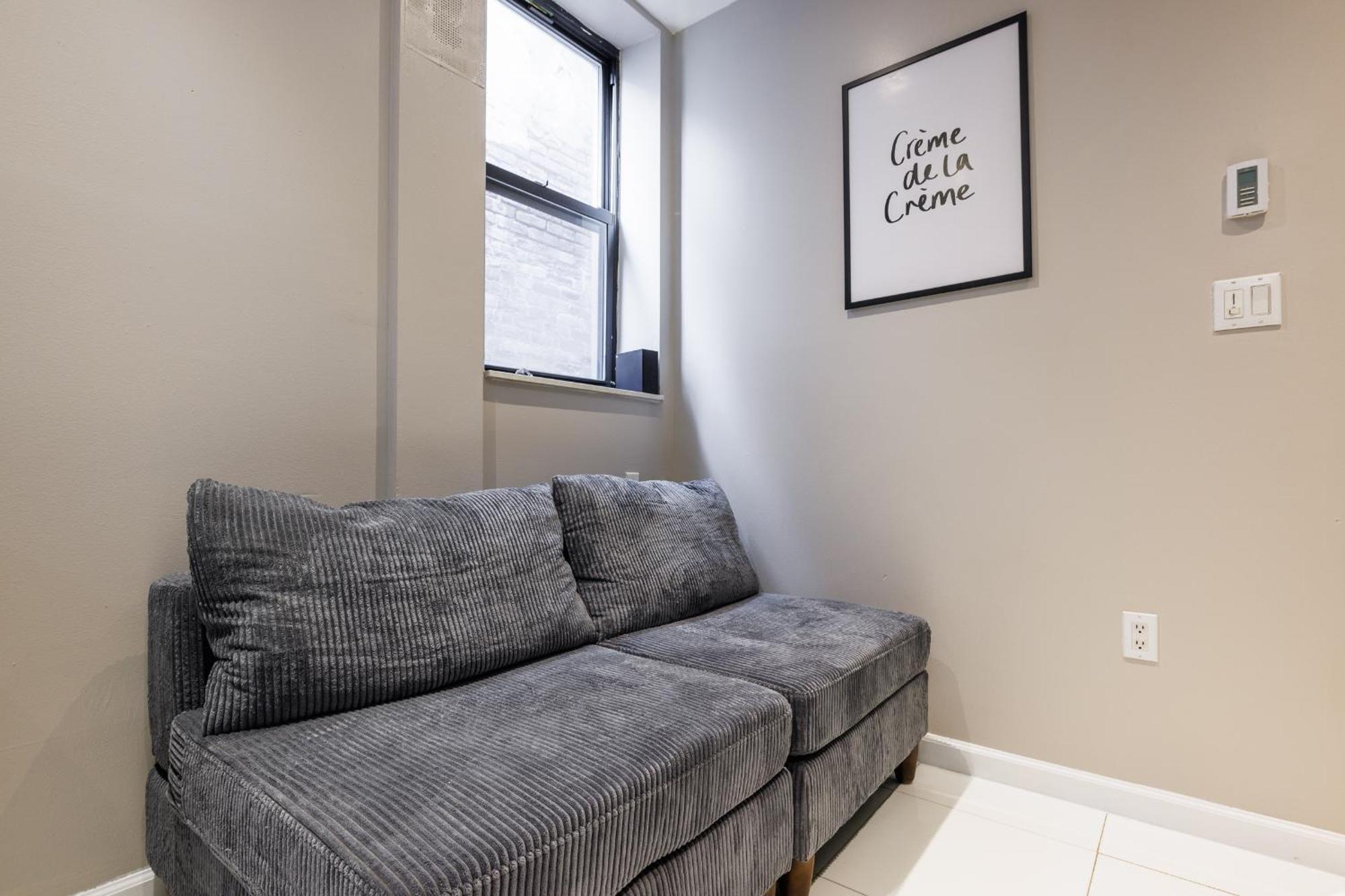 Park Side Living, Style -5 Apartment
