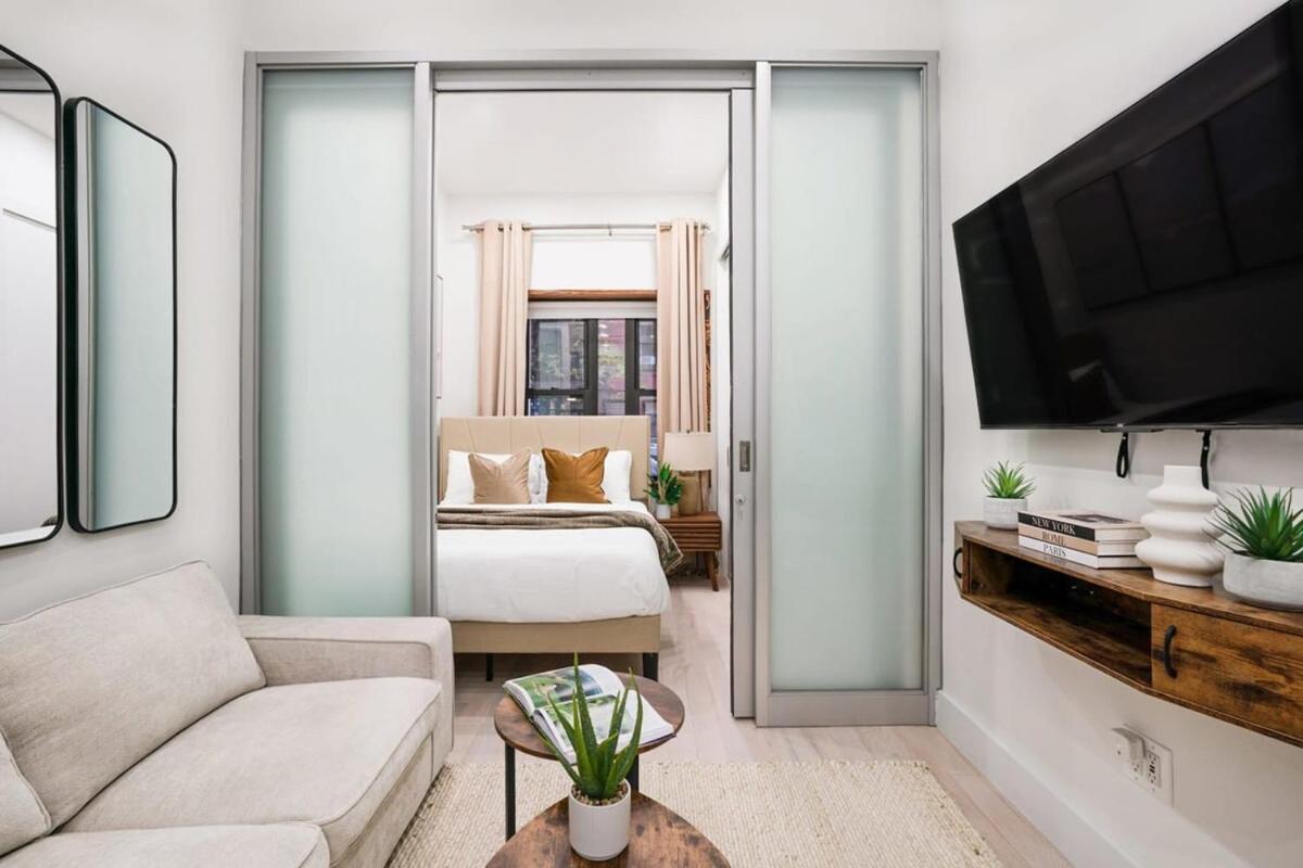 317-1b Modern 1br Ues W&d *