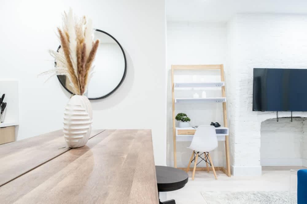 180-2 Brand New 2br 1bath East Village Apartment *