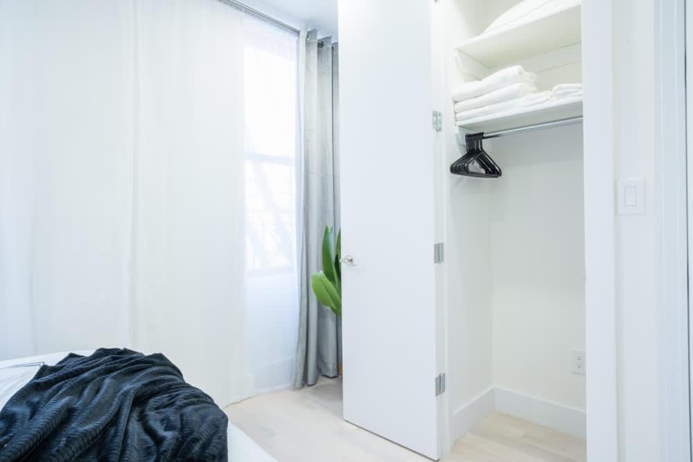 180-2 Brand New 2br 1bath East Village