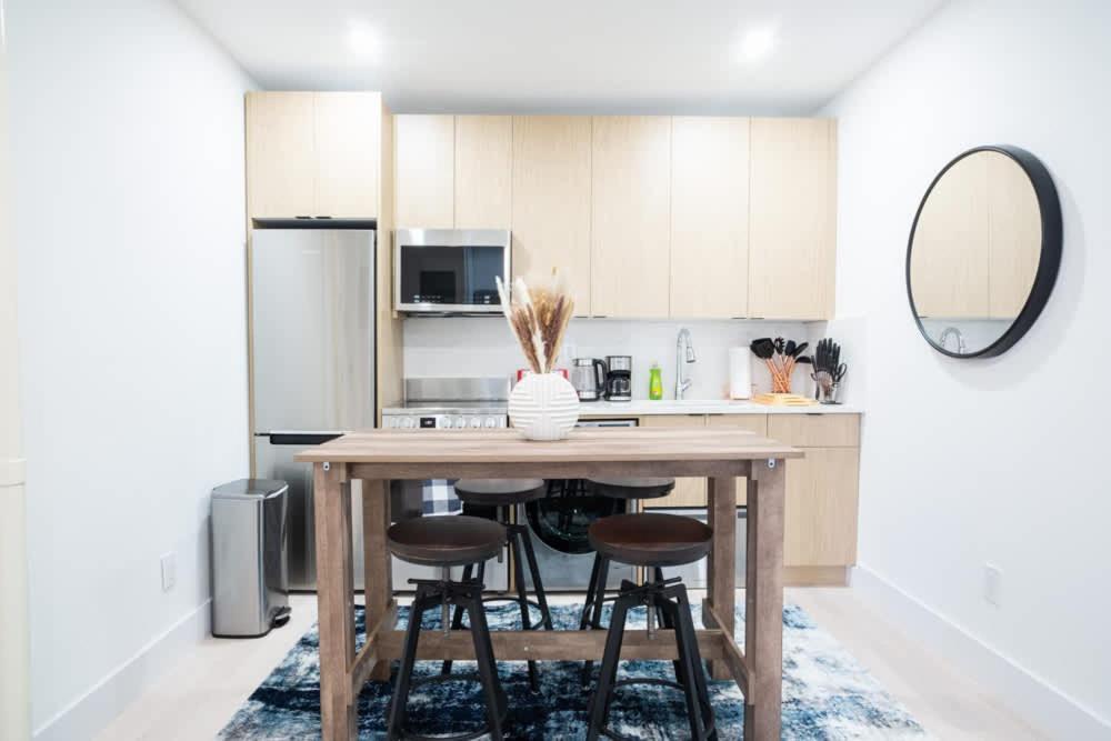 180-2 Brand New 2br 1bath East Village *