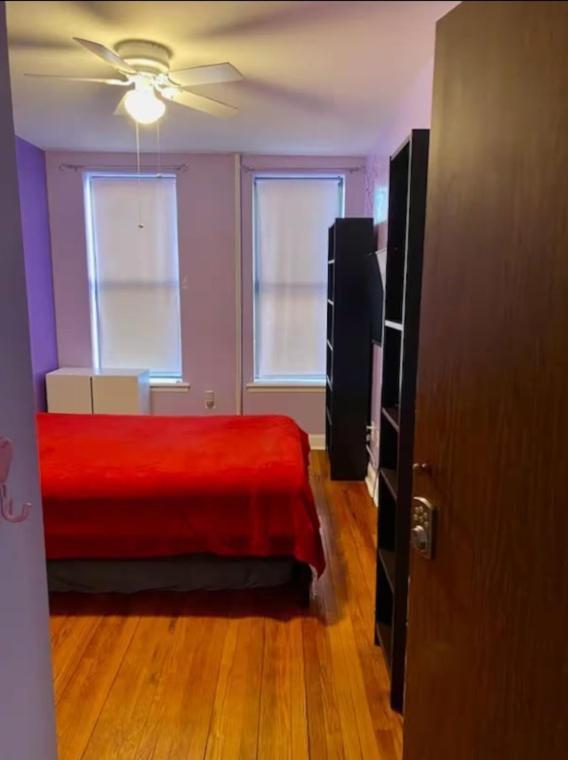Homestay Large For 2 People Near Manhattan