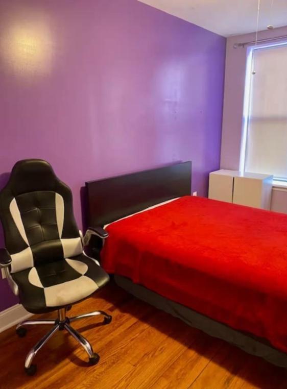 Large For 2 People Near Manhattan Homestay New York