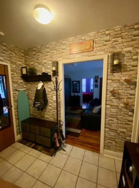 Large For 2 People Near Manhattan New York