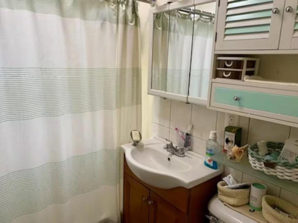 Homestay Large For 2 People Near Manhattan *
