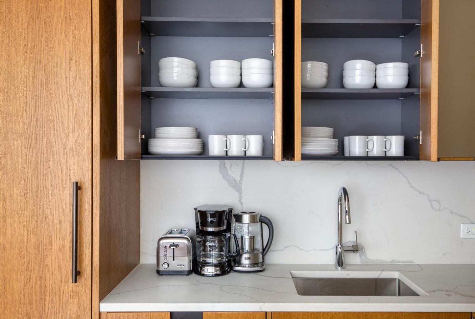 Midtown East 2br W Ggym Doorman Wd Nr Parks Nyc-1148 New York