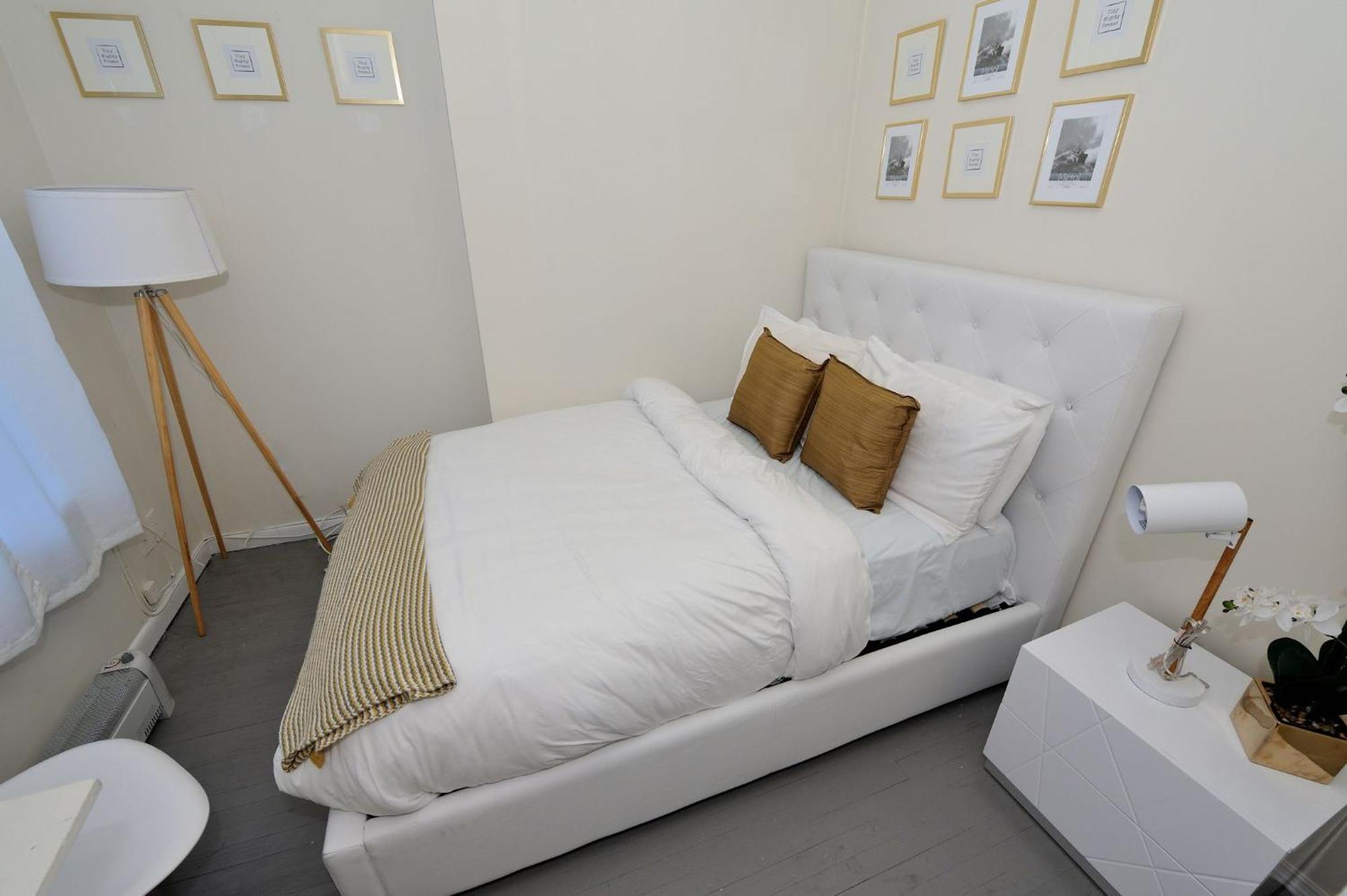 Amazing 3 Bedroom 1 Bath * New York
