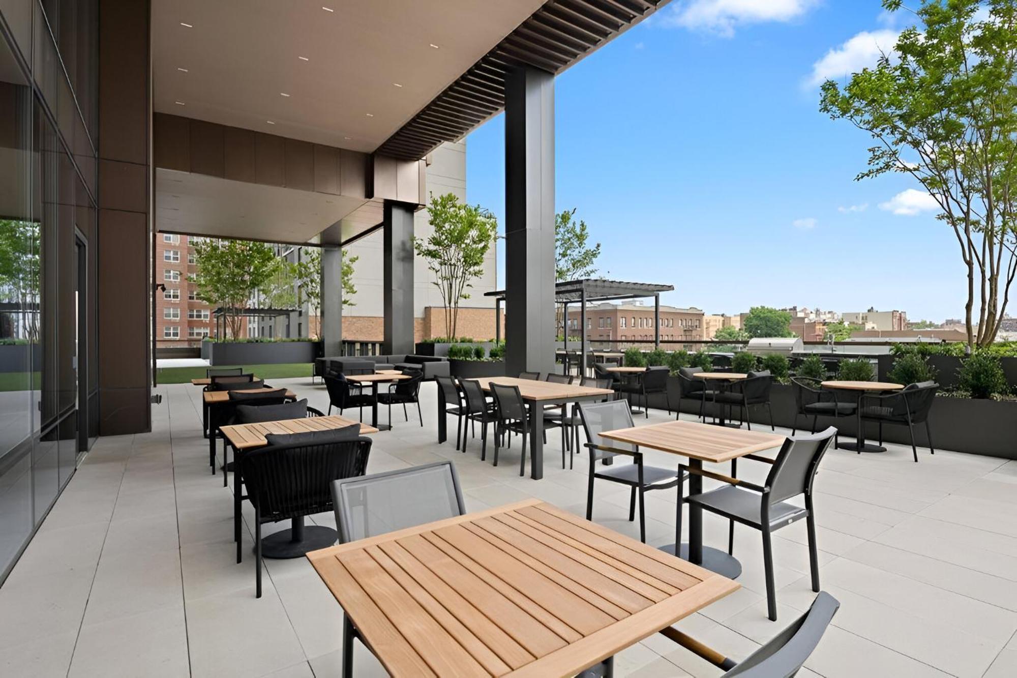 Luxury Meets Comfort Upscale In Brooklyn * New York