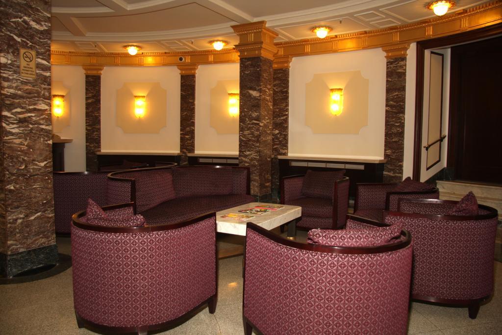 Hotel Imperial Court