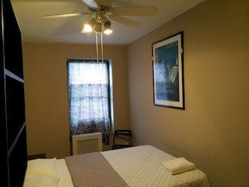 Midtown West Apartment New York