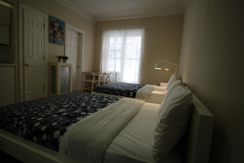Studio Apartments - West 31St Street Apartment