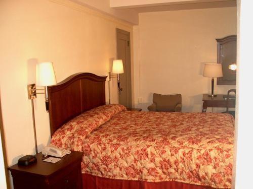 By Marriott Manhattan/ Midtown Eastside 4*